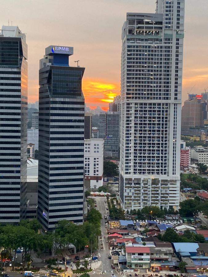 Mercu Summer Suites Klcc By Minutepointhome Kuala Lumpur Eksteriør billede