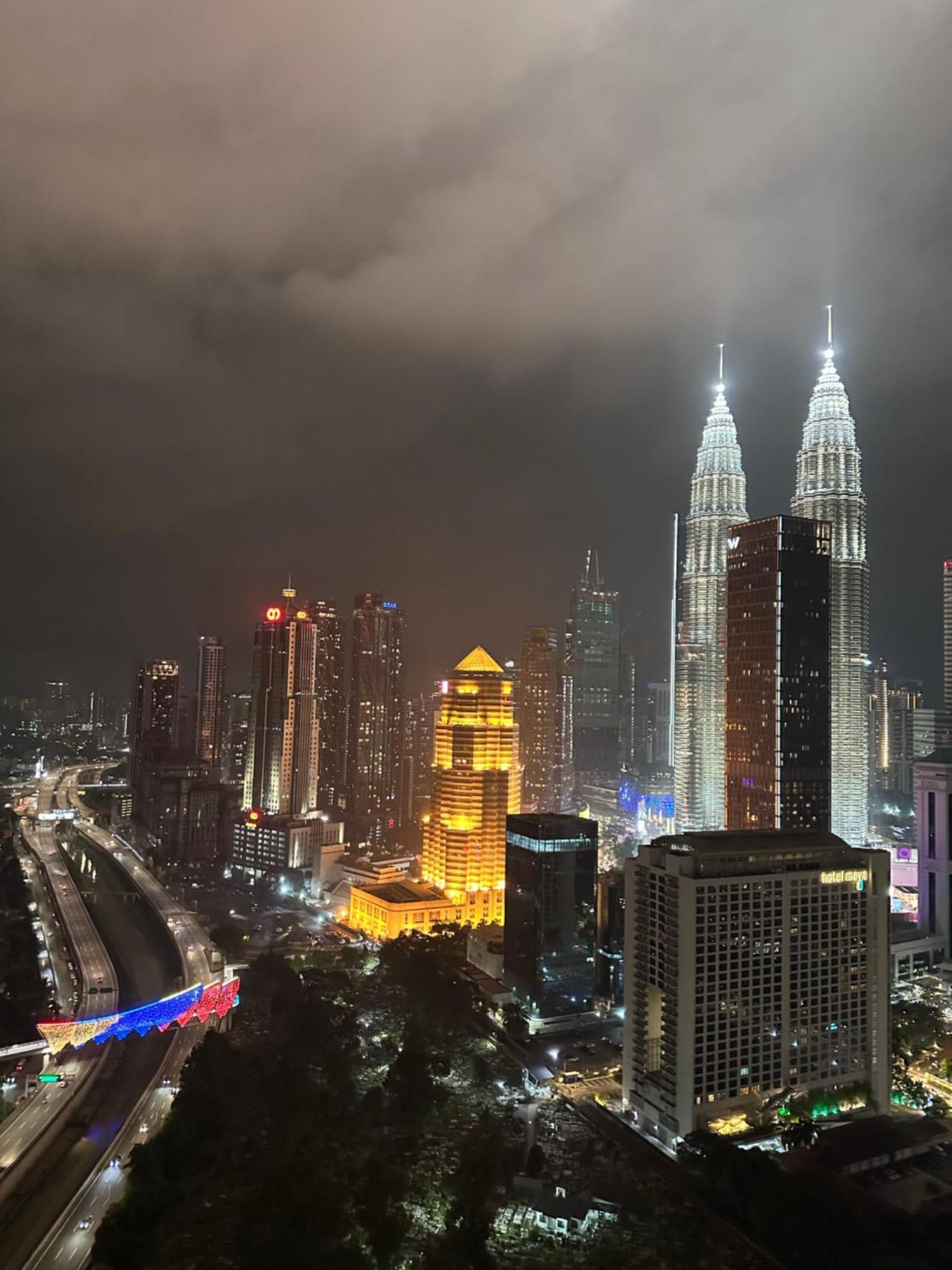 Mercu Summer Suites Klcc By Minutepointhome Kuala Lumpur Eksteriør billede